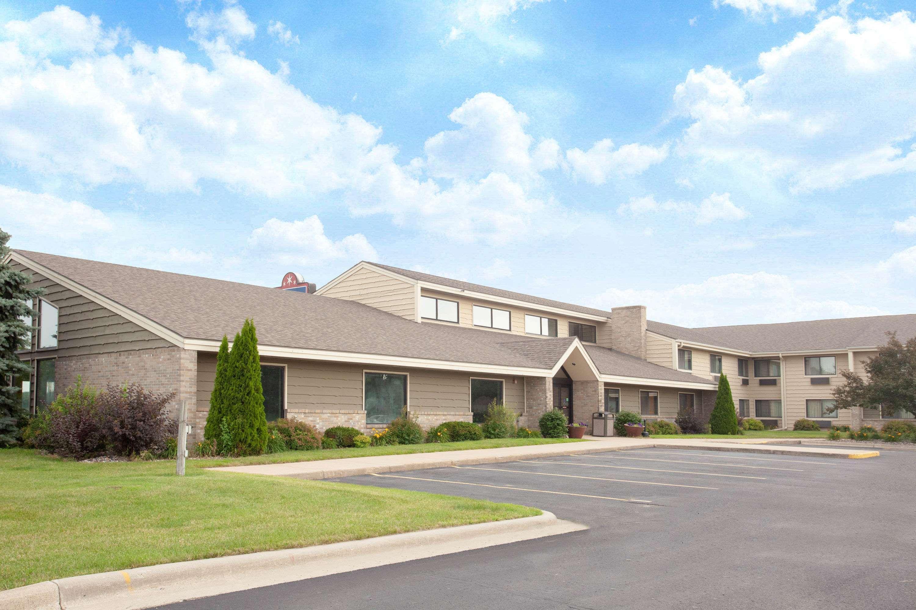 Americinn By Wyndham Albert Lea Kültér fotó