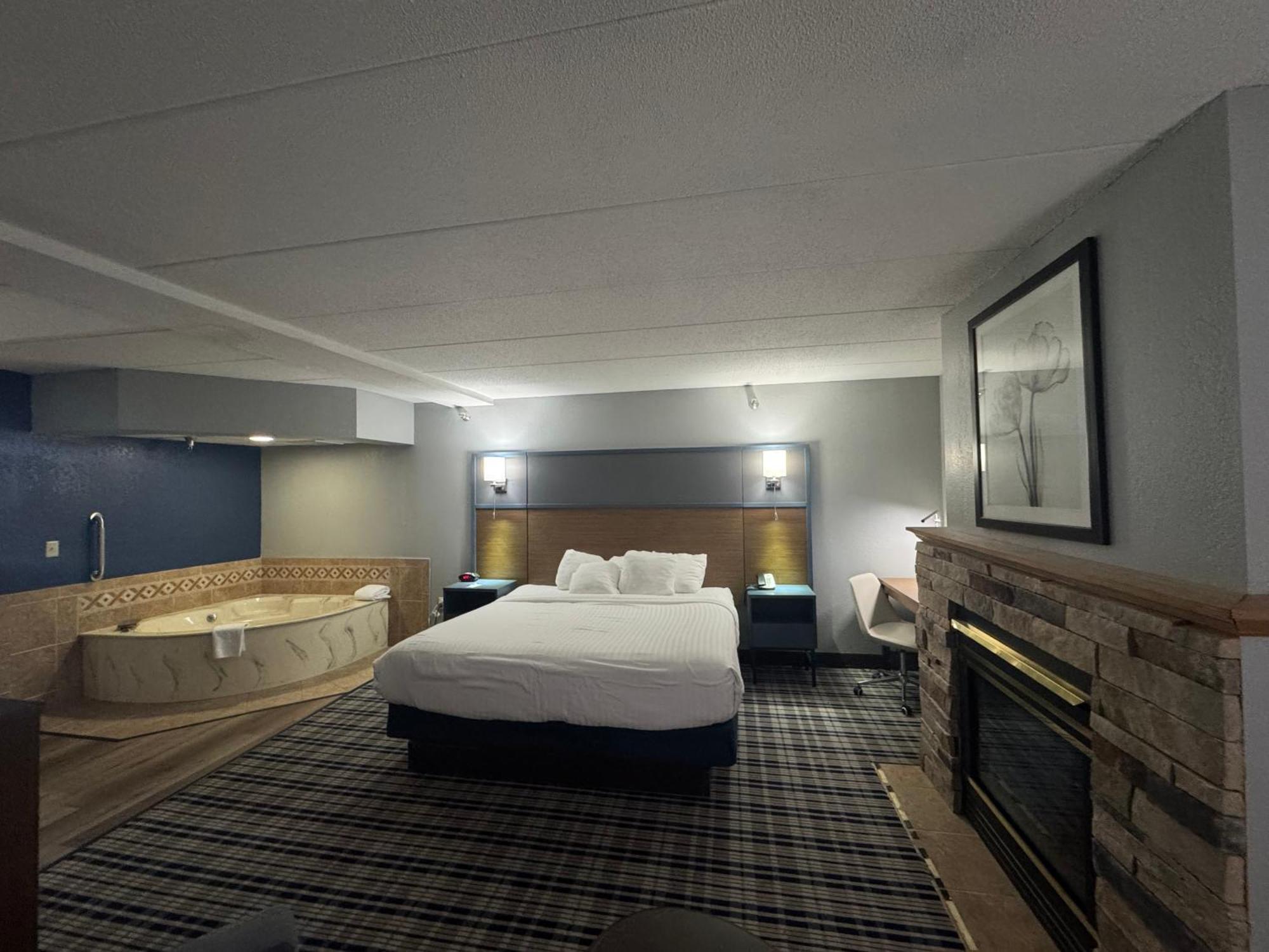 Americinn By Wyndham Albert Lea Kültér fotó