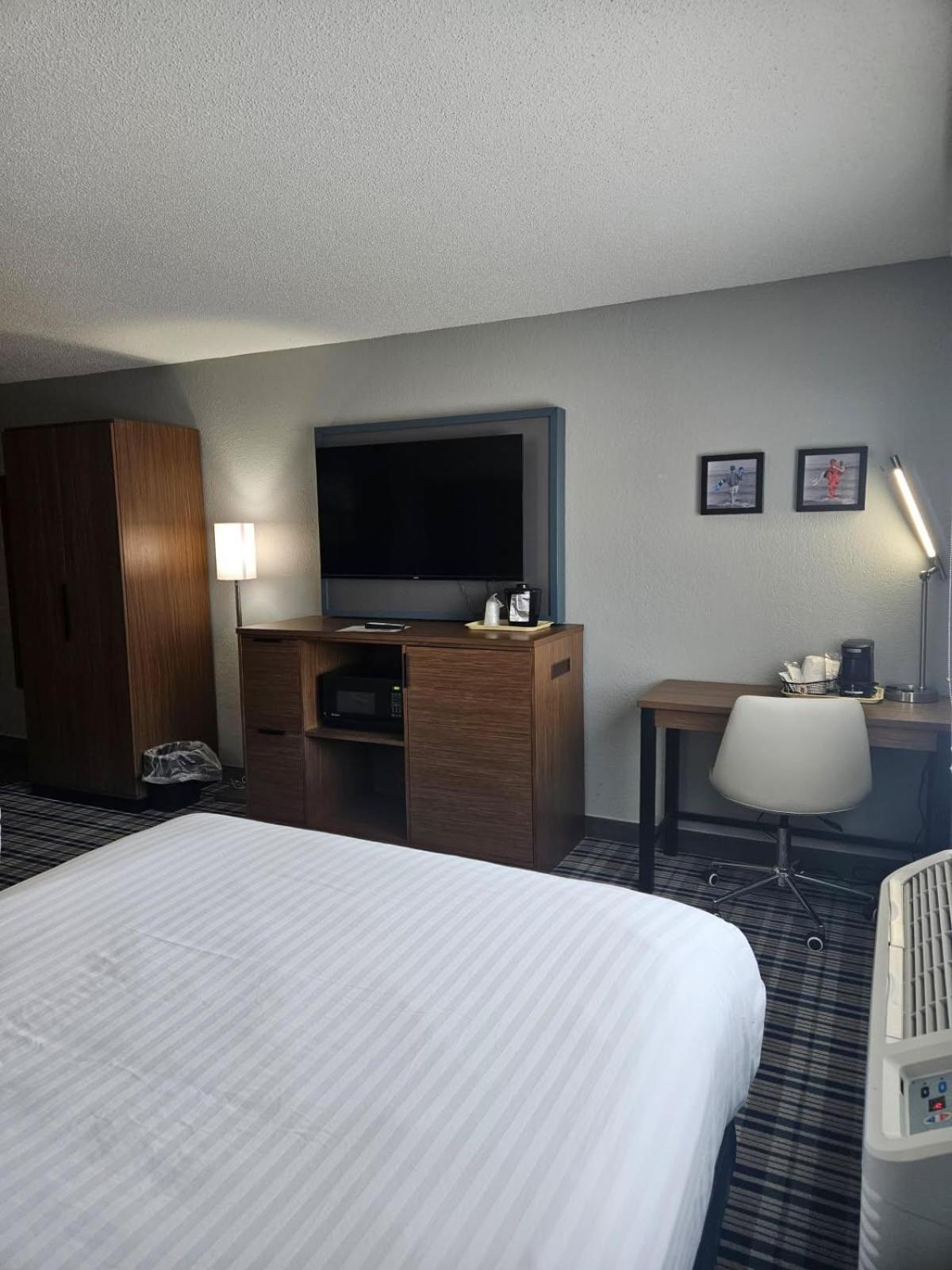 Americinn By Wyndham Albert Lea Kültér fotó