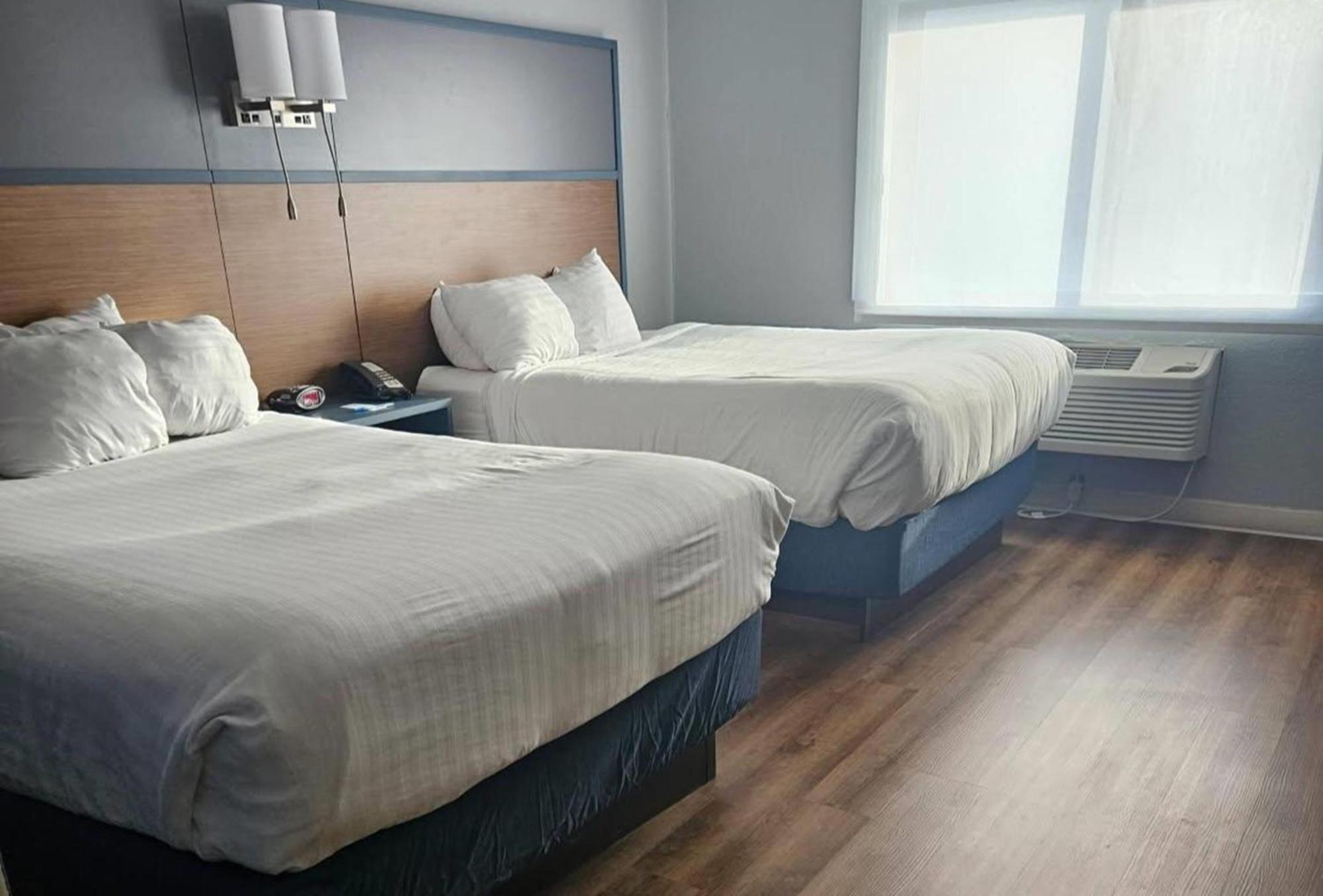 Americinn By Wyndham Albert Lea Kültér fotó