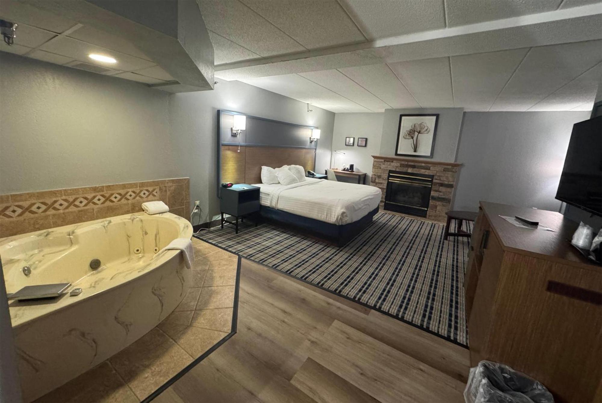 Americinn By Wyndham Albert Lea Kültér fotó